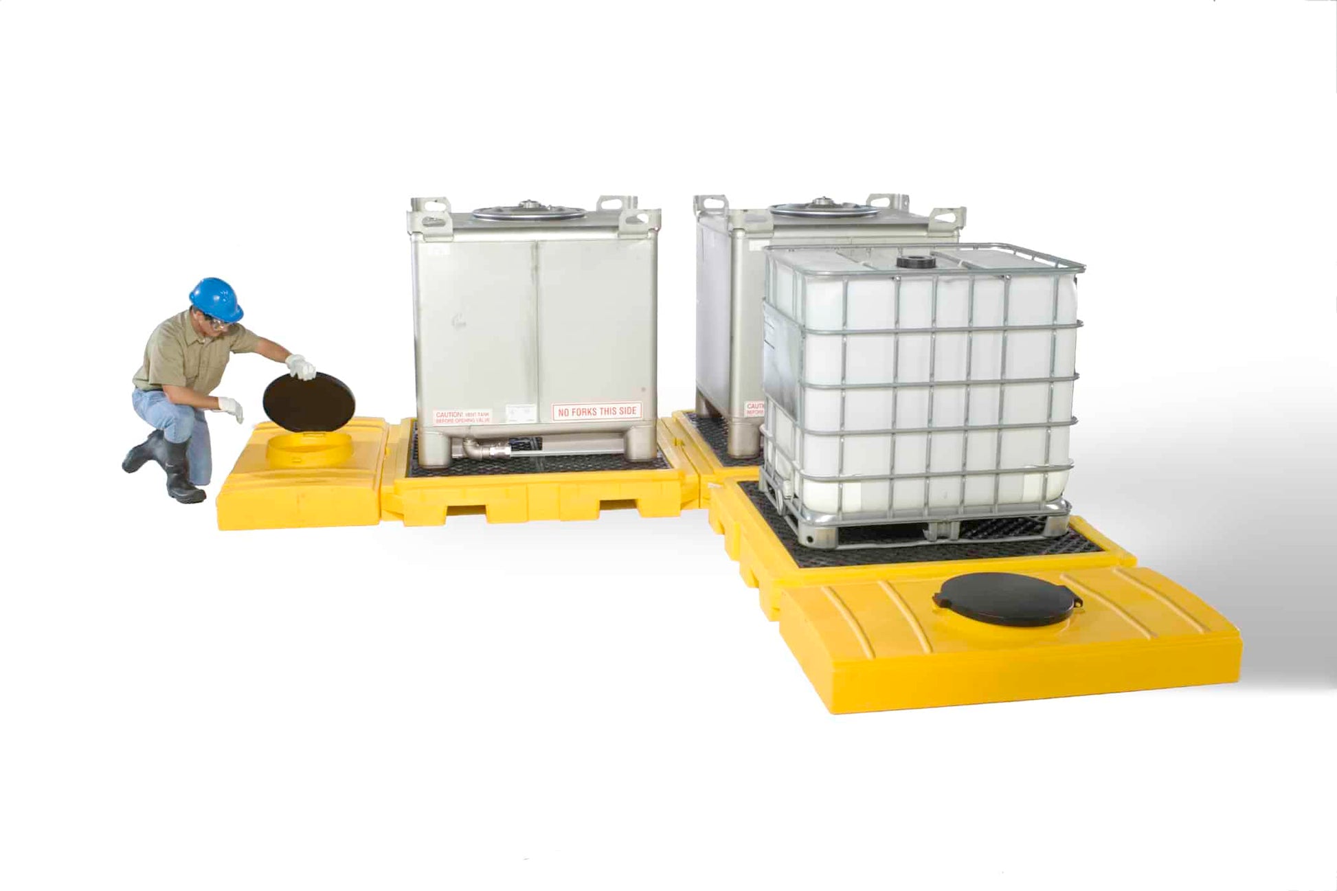 UltraTech Modular IBC Spill Pallet 3-Tank