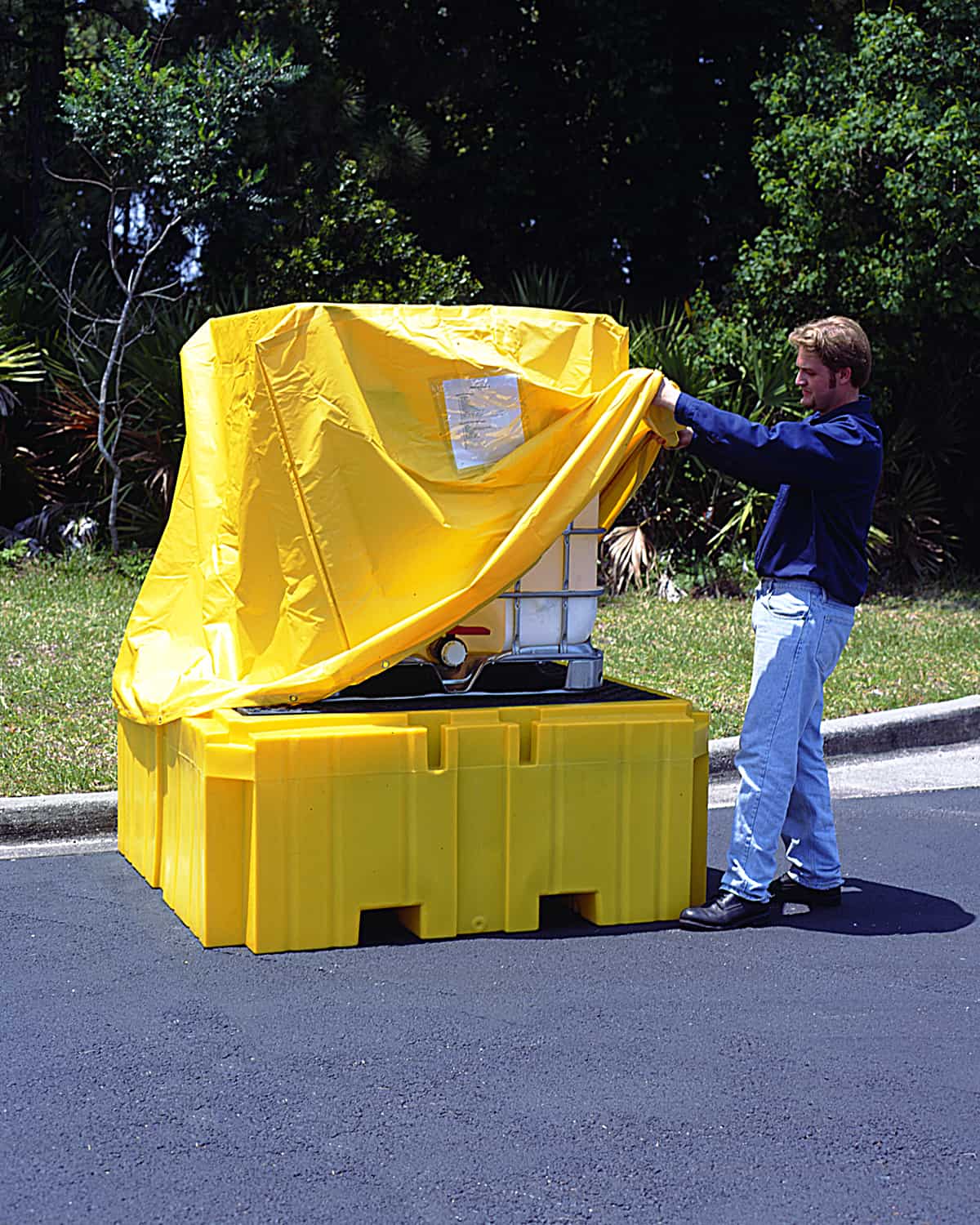 UltraTech IBC Spill Pallet Pullover Cover
